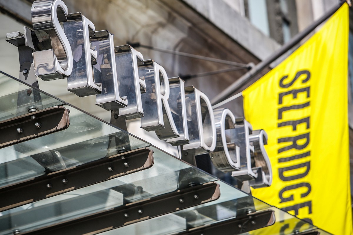 2 bedroom Maisonette, Woods Mews, Mayfair, W1K - Available, Image 17