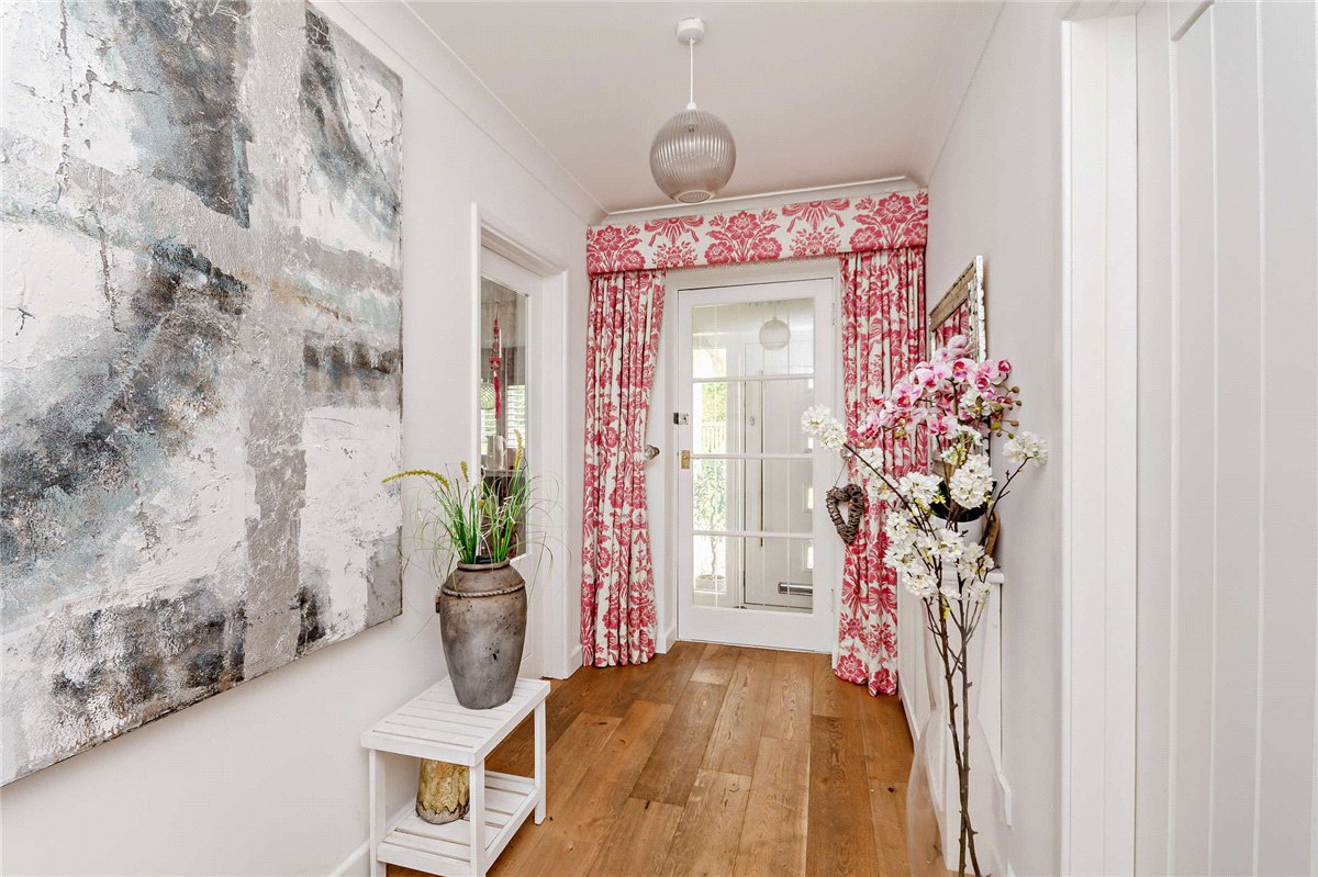 3 bedroom House, Craven Road, Inkpen, RG17 - Available, Image 4