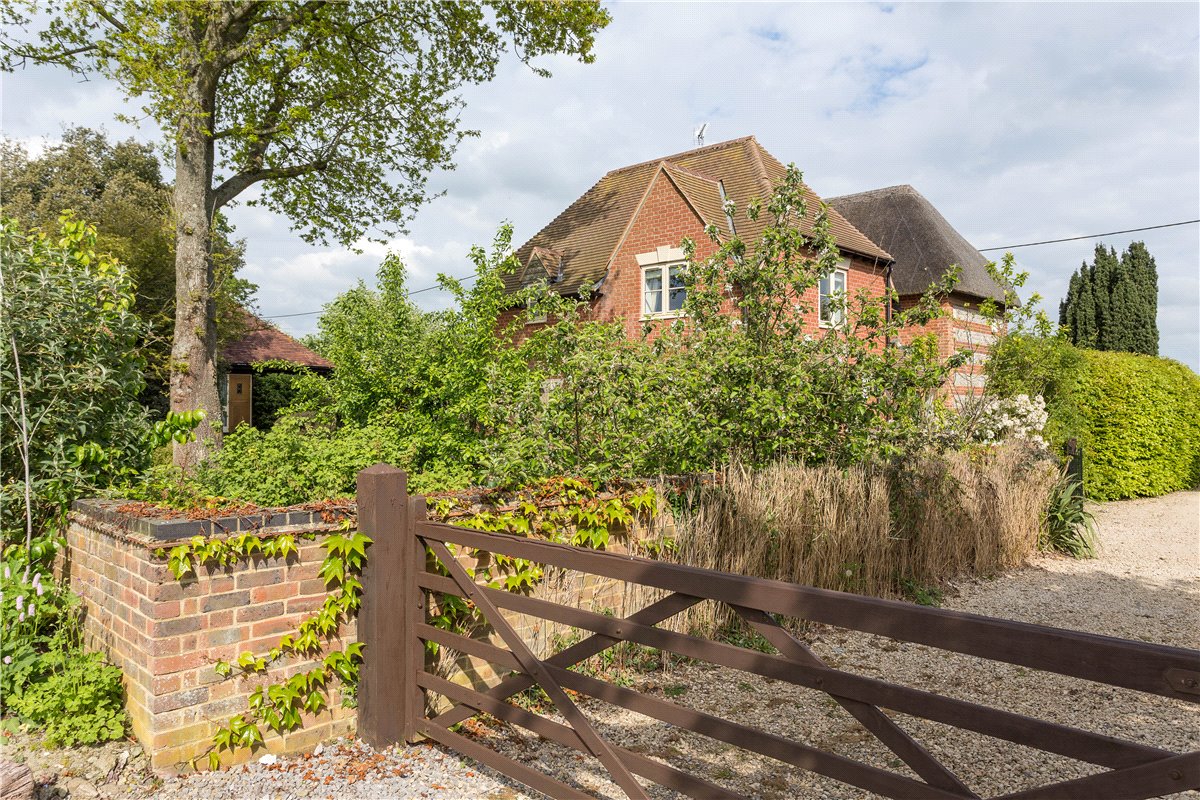 4 bedroom House, Manningford Abbots, Pewsey, SN9 - , Image 17
