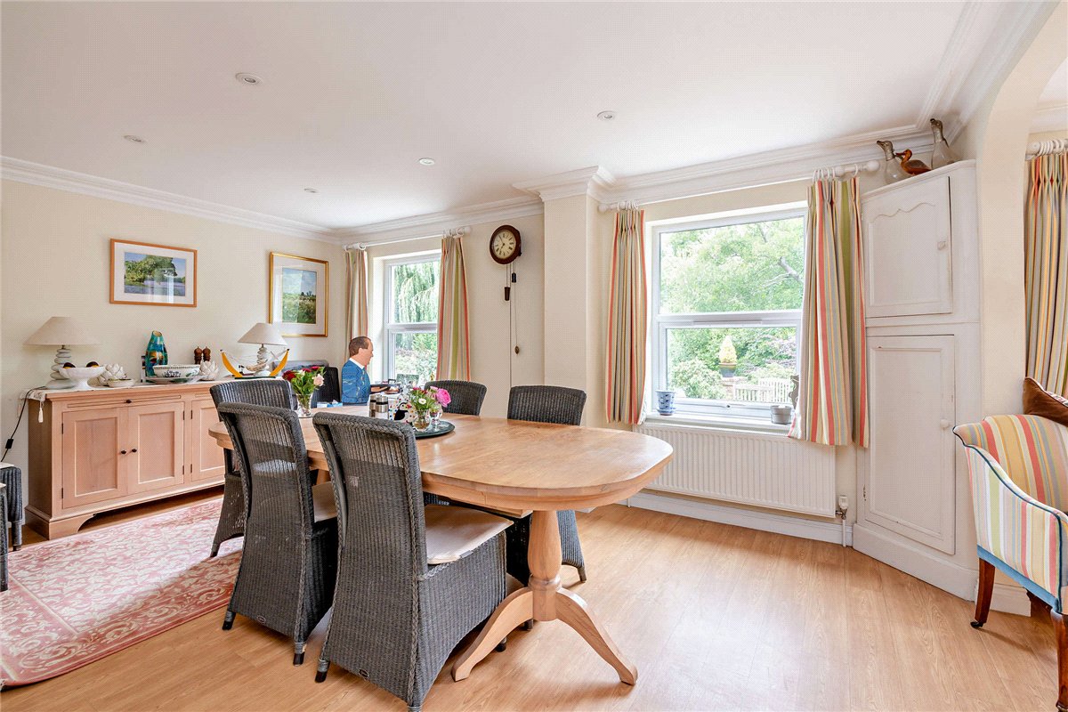 4 bedroom House, Church Street, Kintbury, RG17 - Sold, Image 2