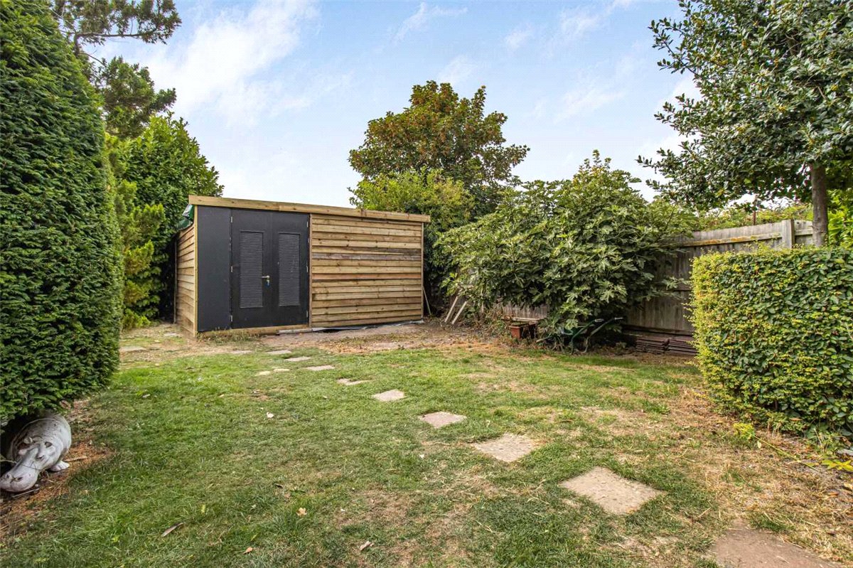 4 bedroom House, Palmers Way, Melbourn, SG8 - Available, Image 12