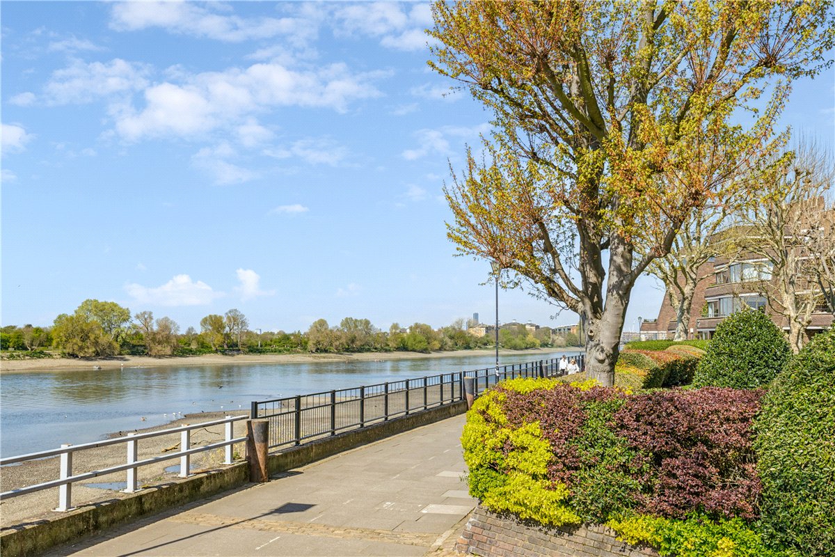 2 bedroom Flat, Stevenage Road, London, SW6 - Available, Image 5
