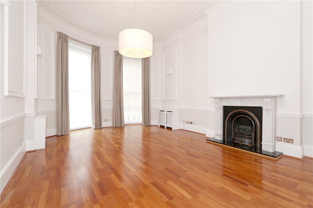 1 bedroom Flat, Gloucester Place, Marylebone, W1U - Available