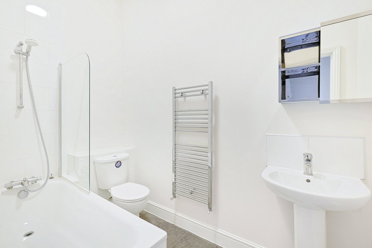 2 bedroom Flat, Egerton Gardens, Knightsbridge, SW3 - Available, Image 5