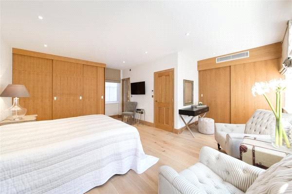 4 bedroom House, Park Street, Mayfair, W1K - , Image 6