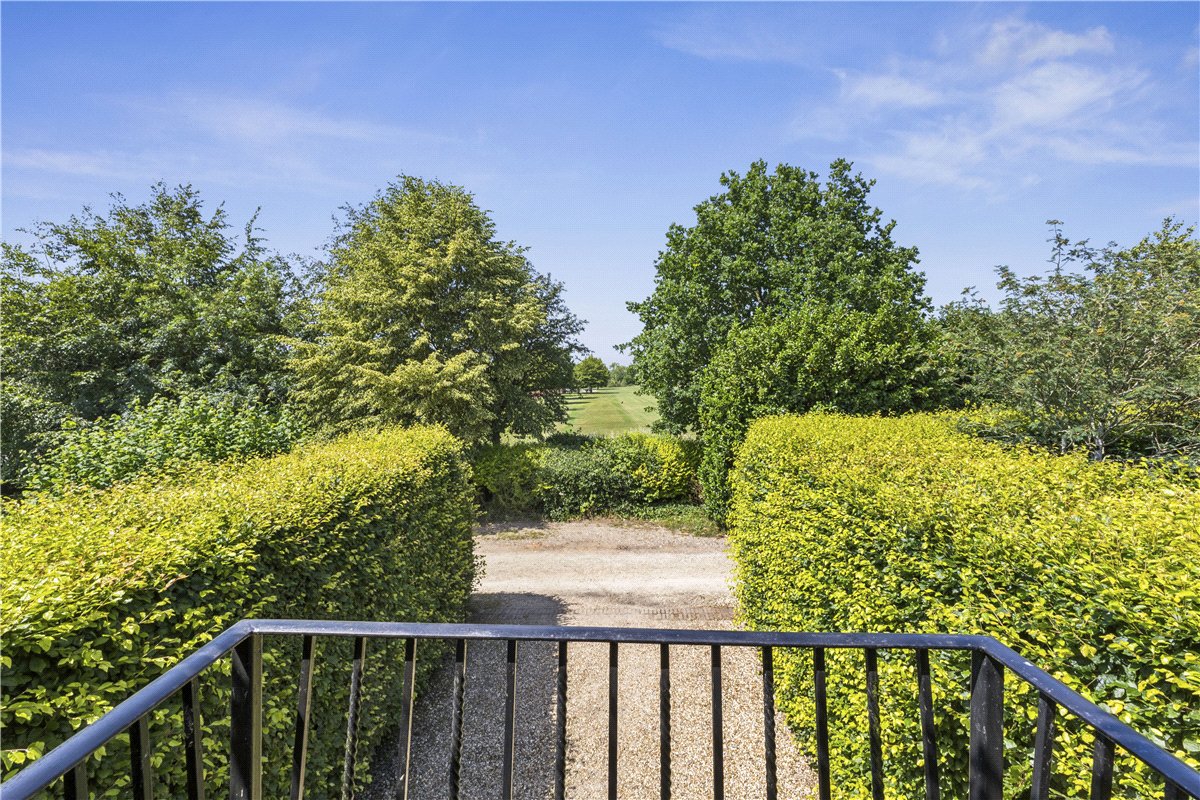 5 bedroom House, Leaze Road, Marlborough, SN8 - Available, Image 28