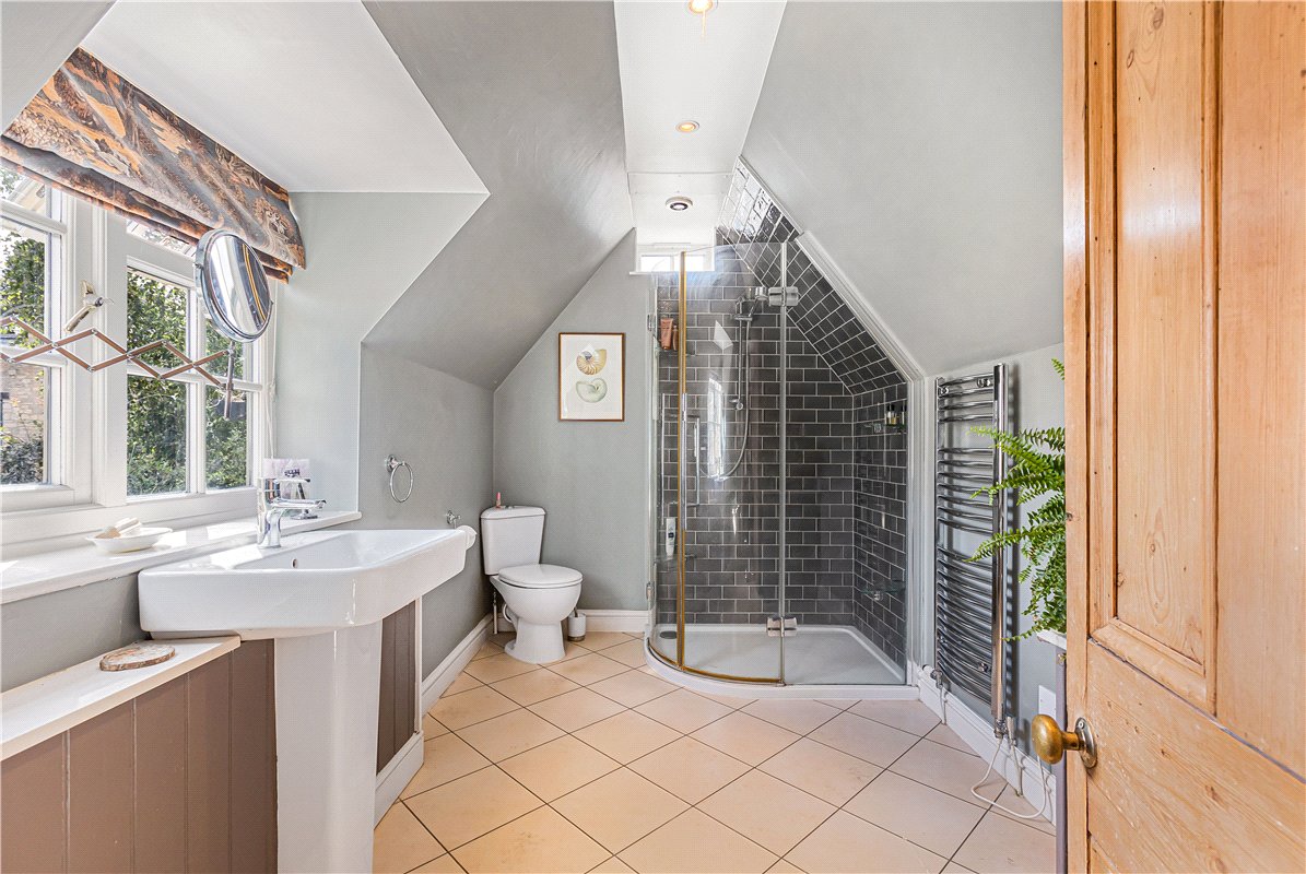 4 bedroom Cottage, New Road, Bampton, OX18 - Available, Image 15