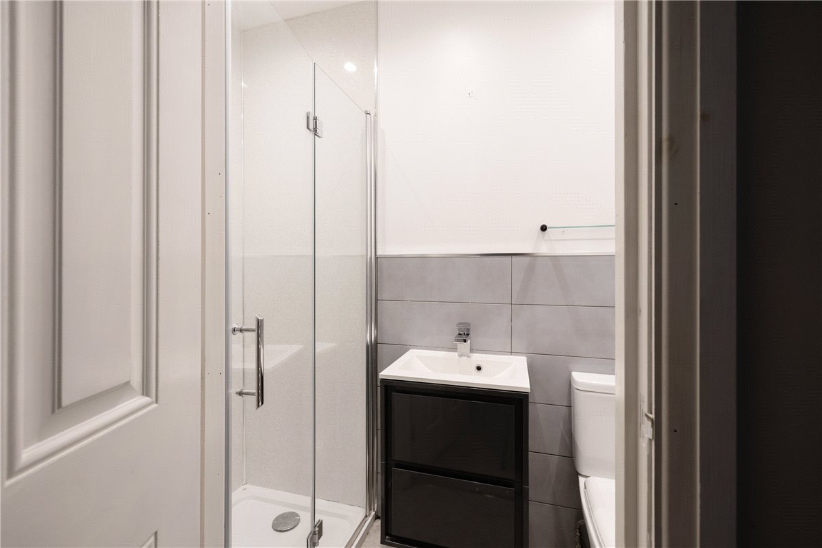 6 bedroom House, Allerthorpe, York, YO42 - Available, Image 13