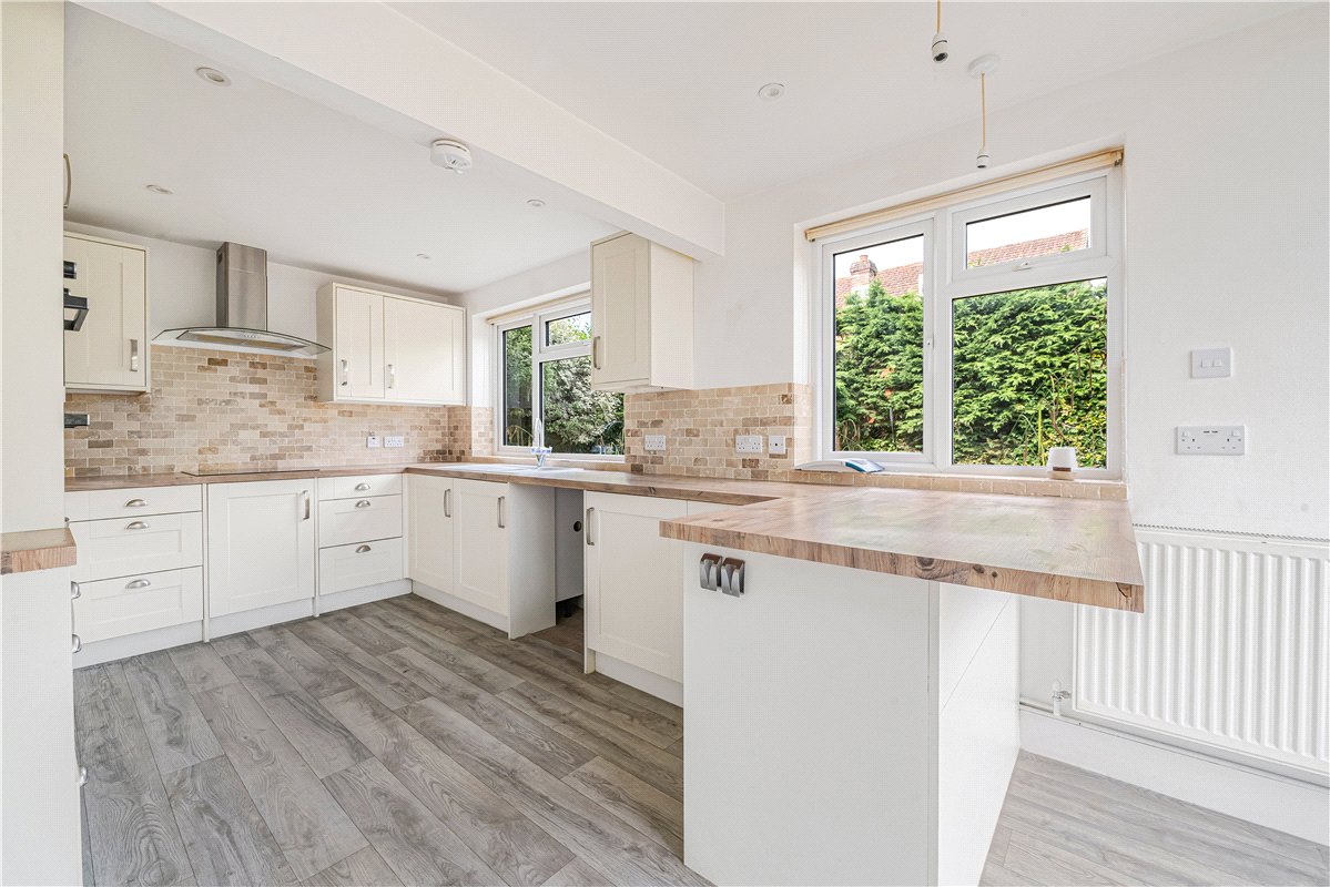 2 bedroom Bungalow, Yapton Lane, Walberton, BN18 - Available, Image 4