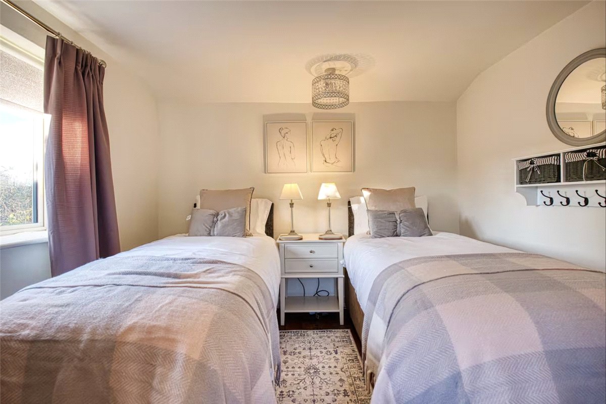 2 bedroom House, Winsley Road, Bradford-on-Avon, BA15 - Available, Image 6