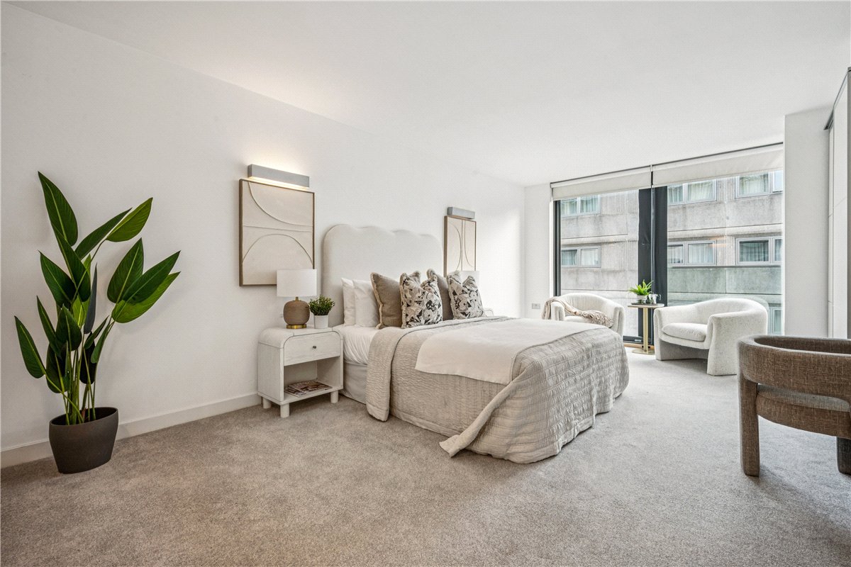 3 bedroom Flat, Bolsover Street, Fitzrovia, W1W - Available, Image 3