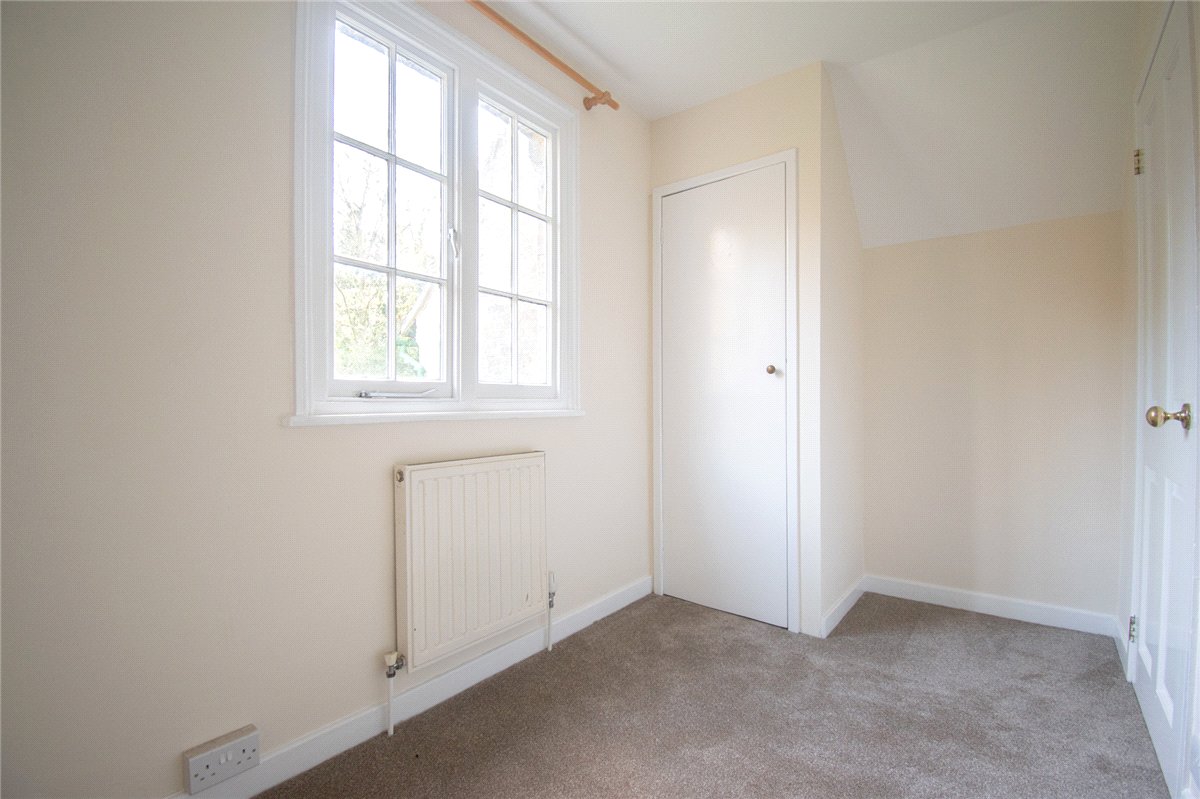 4 bedroom House, Gog Magog Hills Estate, Babraham, CB22 - Available, Image 13