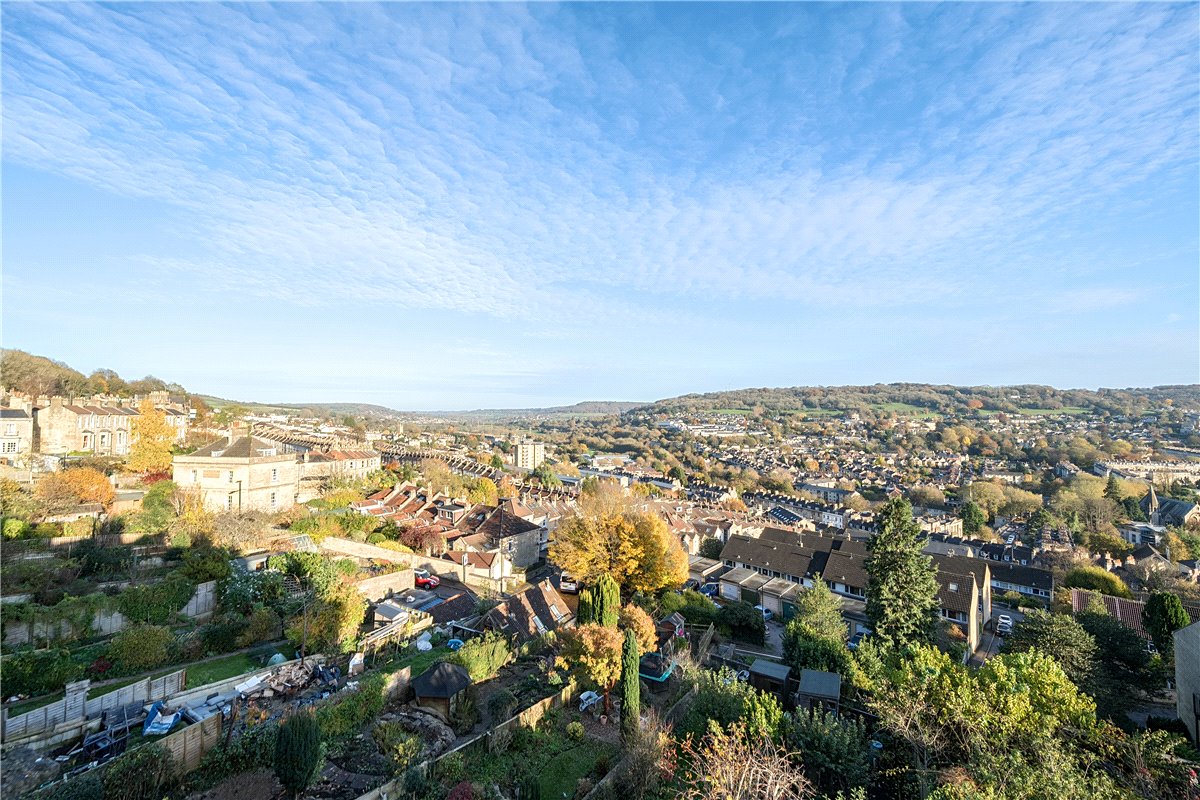 4 bedroom House, Berkeley Place, Camden Road, BA1 - Sold, Image 8
