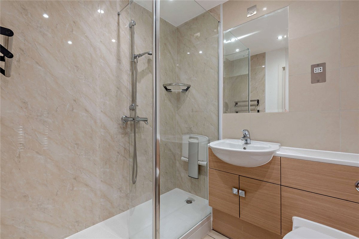 2 bedroom Flat, Baily, Park Way, RG14 - Available, Image 9