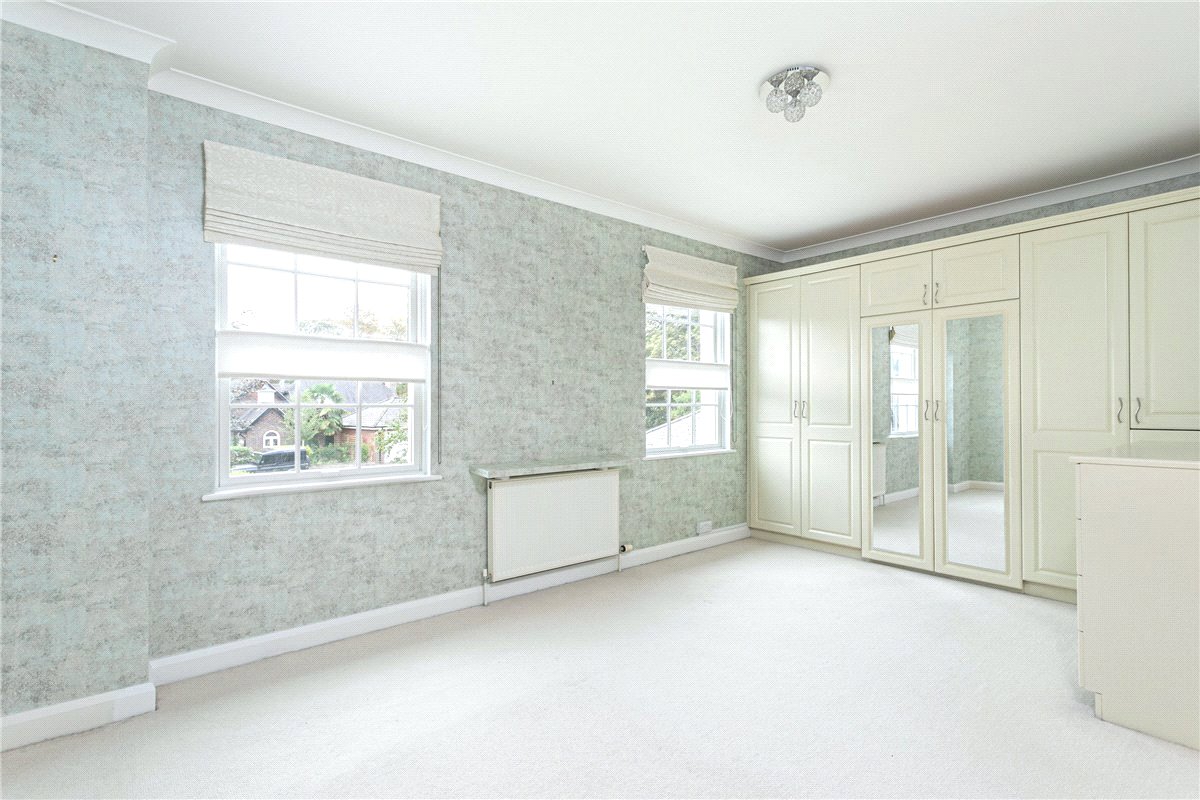 3 bedroom House, Arundel Wing, Tortington Manor, BN18 - Available, Image 5