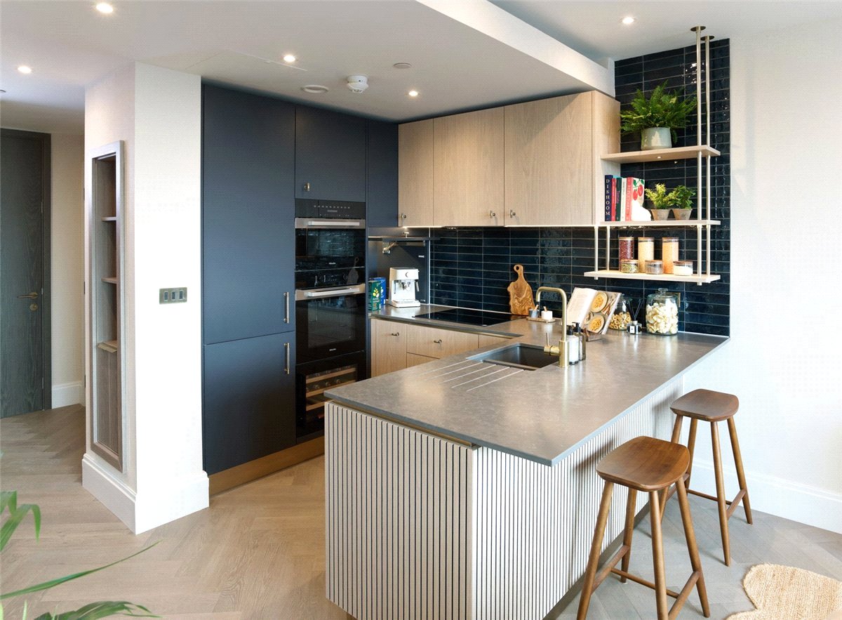 1 bedroom Flat, Camden Goods Yard, Chalk Farm Road, NW1 - Available