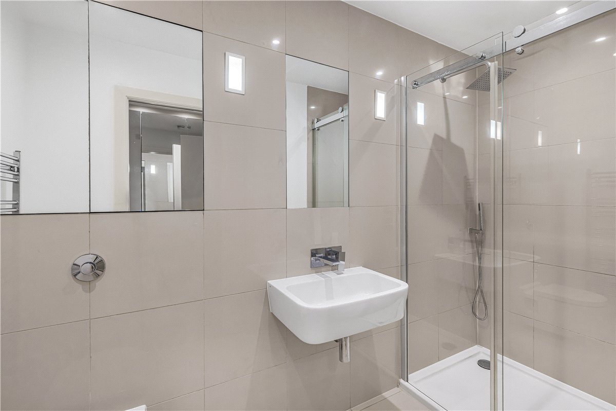 2 bedroom Maisonette, Welbeck Street, Marylebone, W1G - Available, Image 8