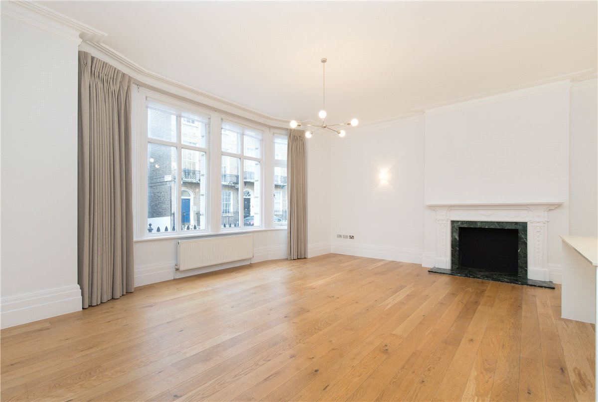 2 bedroom Flat, Montagu Square, Marylebone, W1H - Available, Image 1