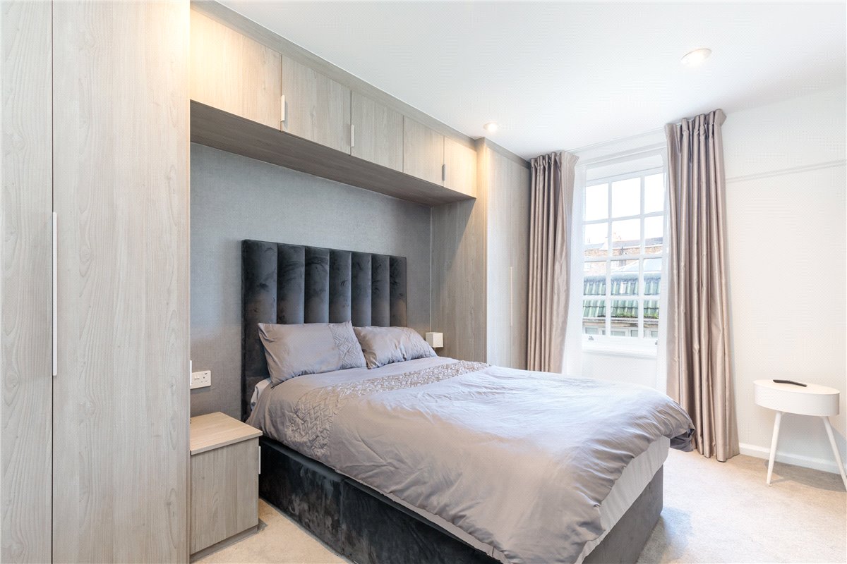 3 bedroom Flat, Seymour Place, Marylebone, W1H - Available, Image 15