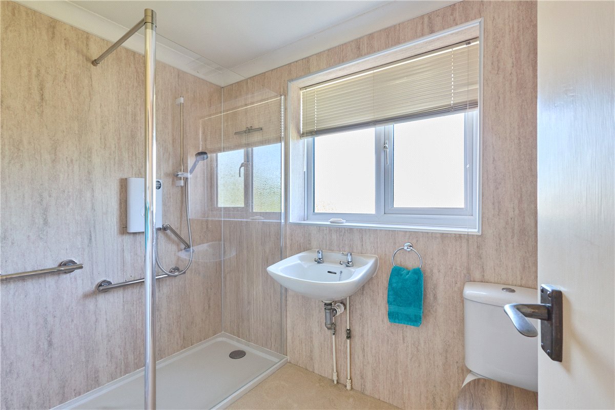 3 bedroom House, Edinburgh Road, Newmarket, CB8 - Available, Image 10