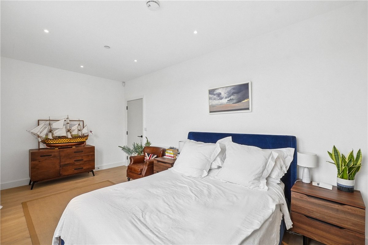 2 bedroom Flat, Munster Road, London, SW6 - Let Agreed, Image 10