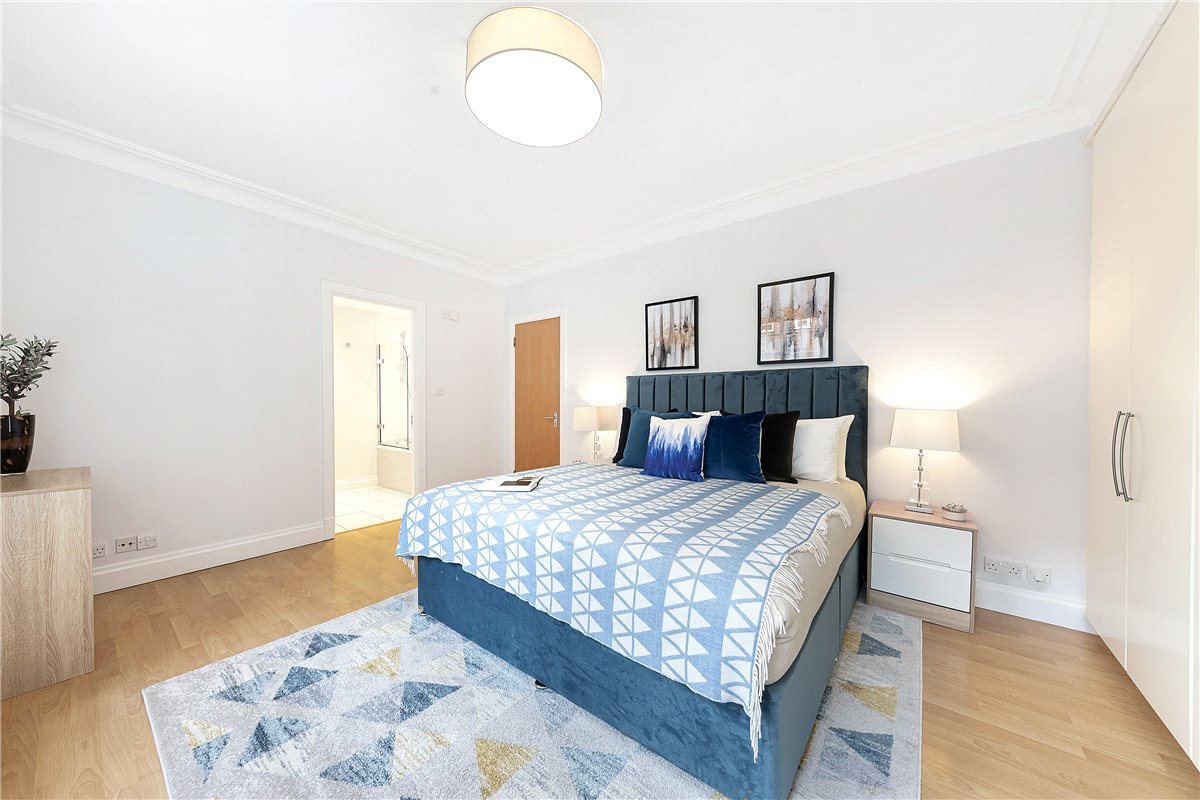 3 bedroom Flat, Stafford Court, Kensington High Street, W8 - Available, Image 7