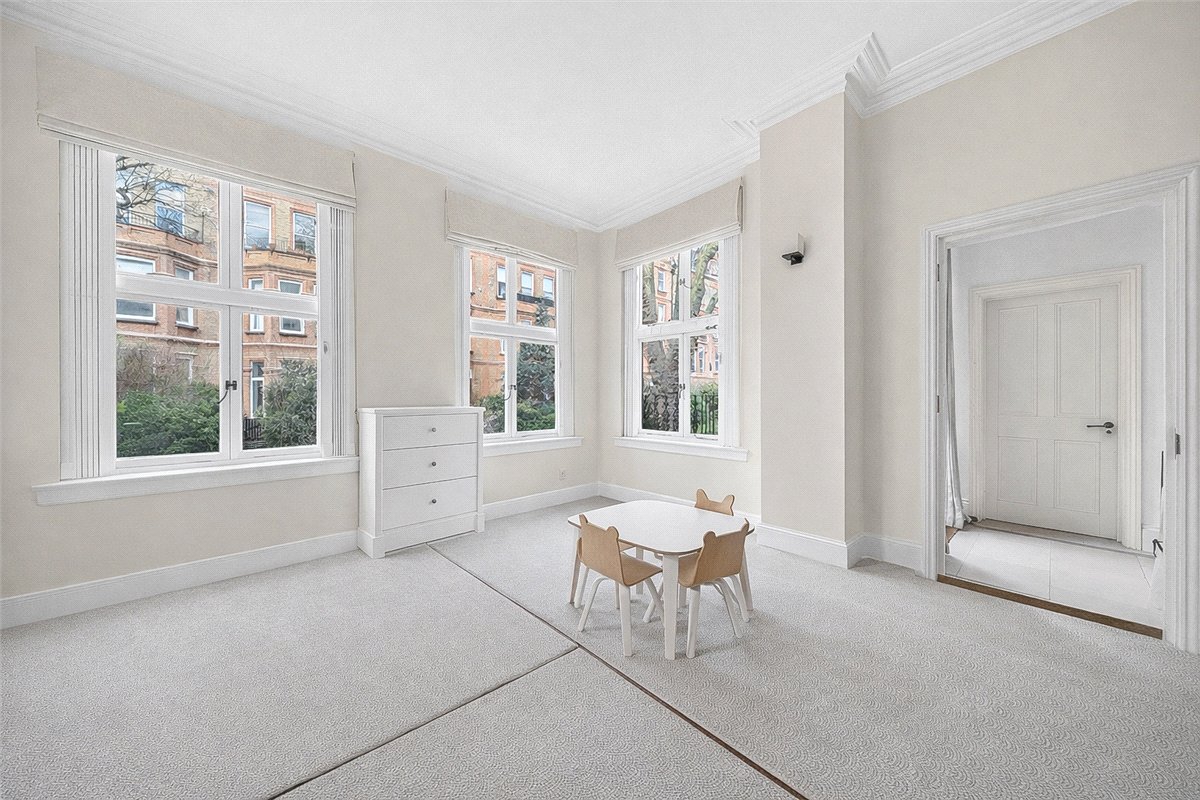 4 bedroom Maisonette, Harrington Gardens, South Kensington, SW7 - Available, Image 21