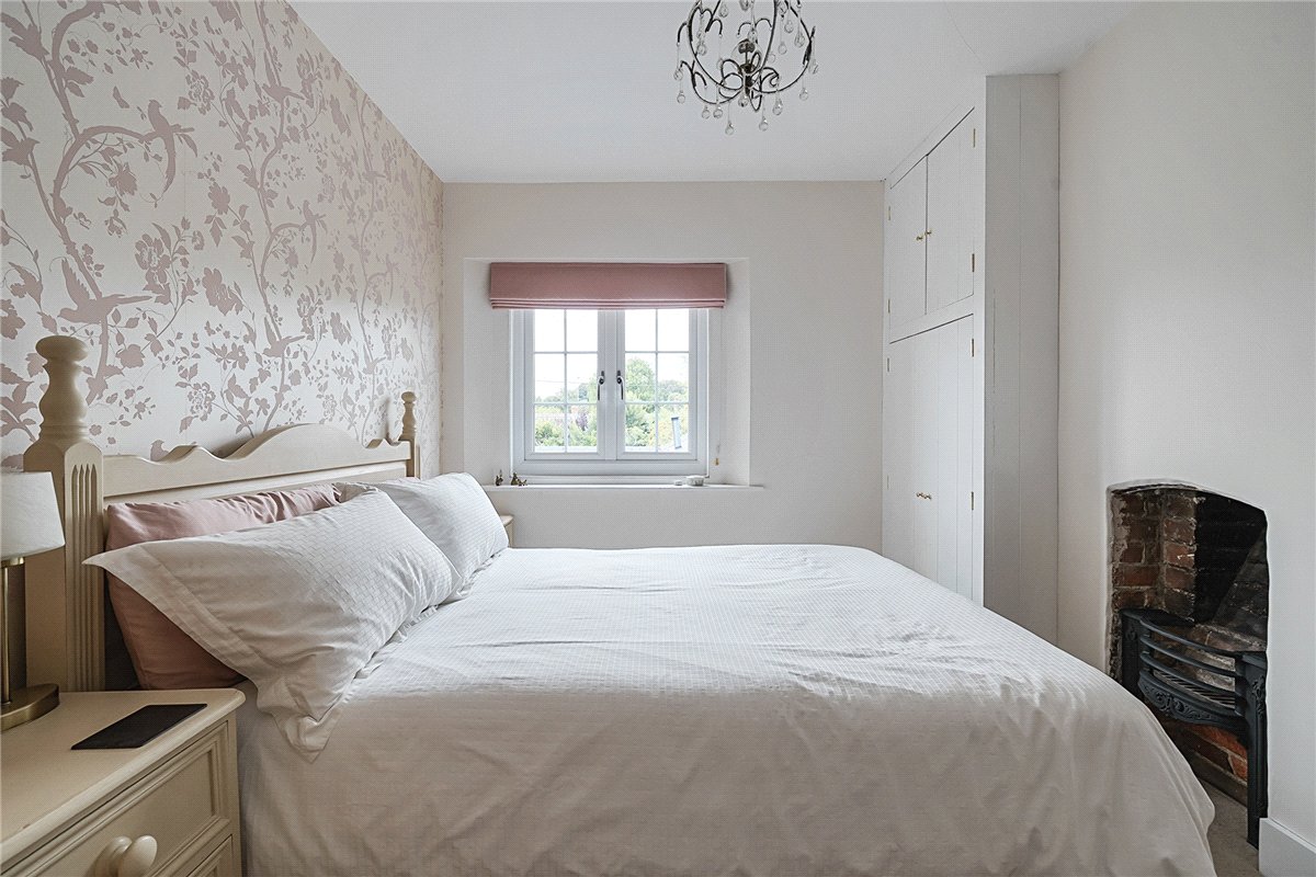 4 bedroom House, Forge Lane, West Overton, SN8 - Sold, Image 12