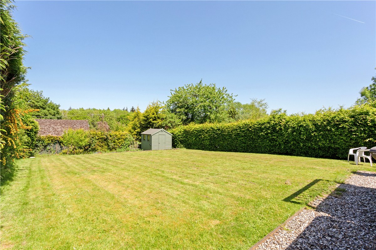 4 bedroom Bungalow, Bucklebury Alley, Cold Ash, RG18 - Sold STC, Image 3