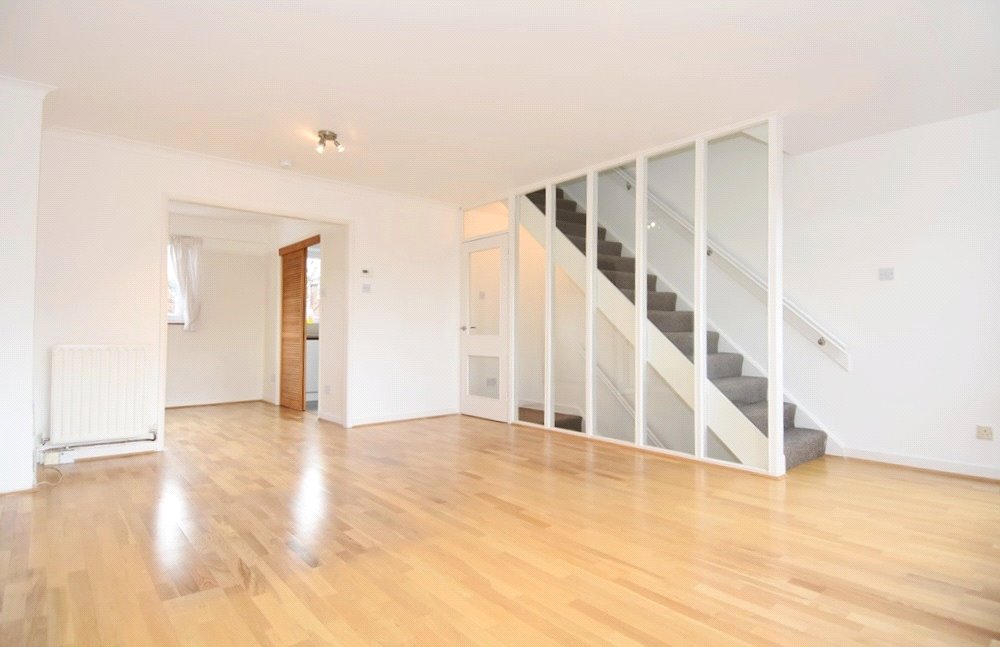 4 bedroom House, Woodville Road, Richmond, TW10 - , Image 1