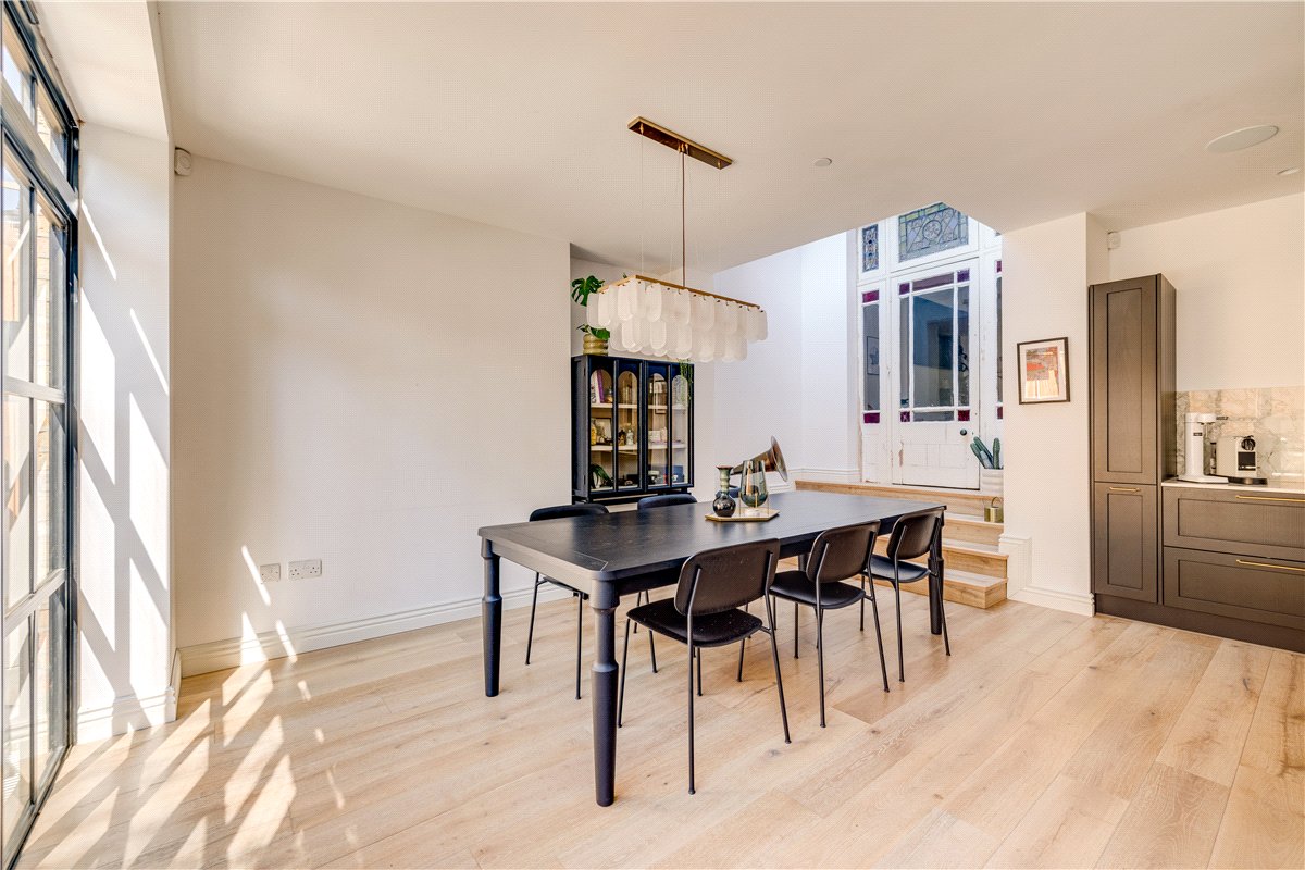 6 bedroom House, Acton Lane, London, W4 - Available, Image 11