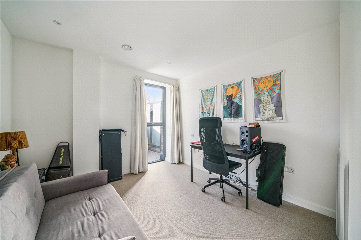 2 bedroom Flat, Beatrice Place, London, SW19 - Under Offer, Image 4
