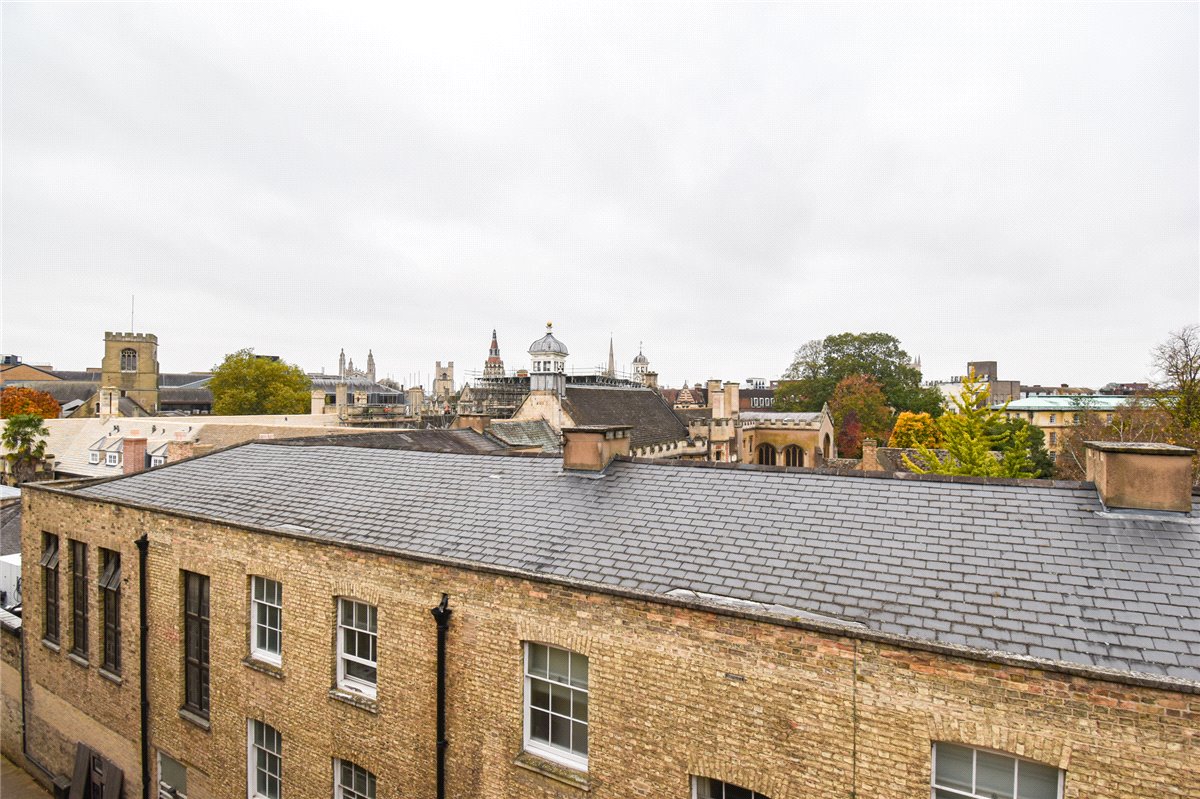2 bedroom Flat, Christ's Lane, Cambridge, CB1 - Sold STC, Image 3
