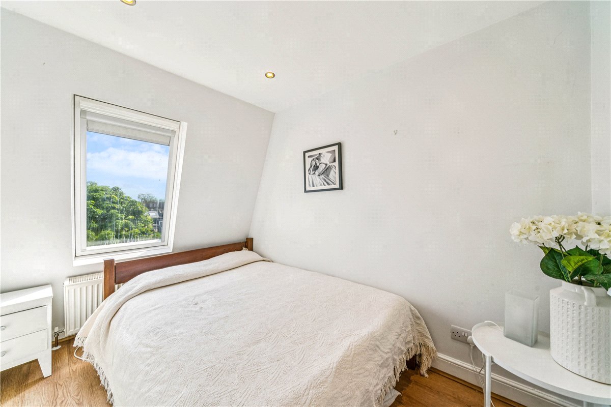 1 bedroom Flat, Lillie Road, London, SW6 - Available, Image 8