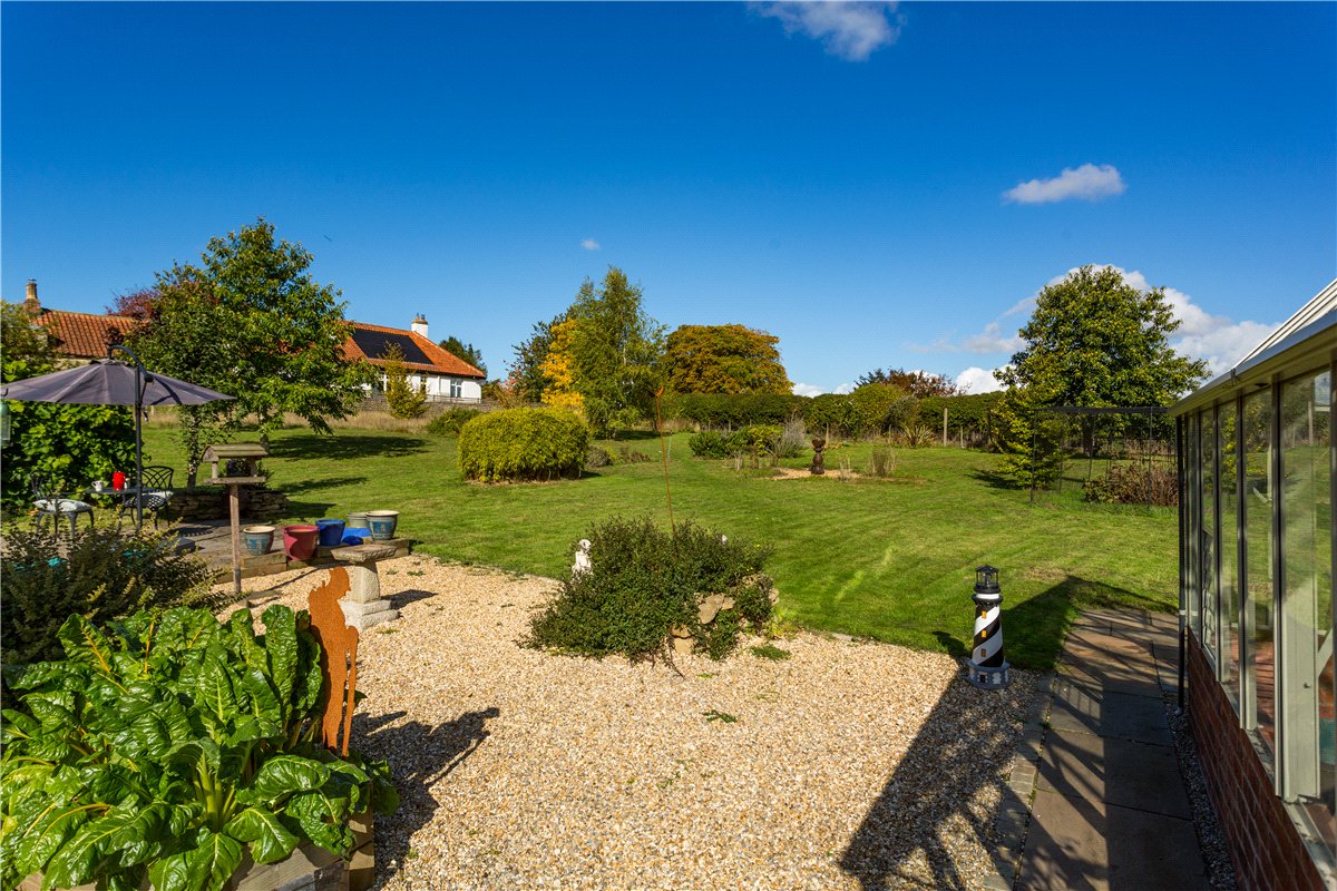 3 bedroom House, Welburn, York, YO60 - Available, Image 20