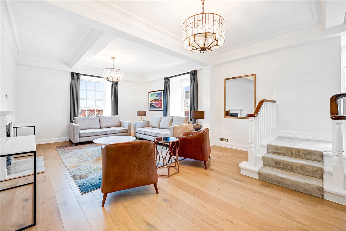4 bedroom Flat, Grosvenor Square, Mayfair, W1K - Available, Image 17