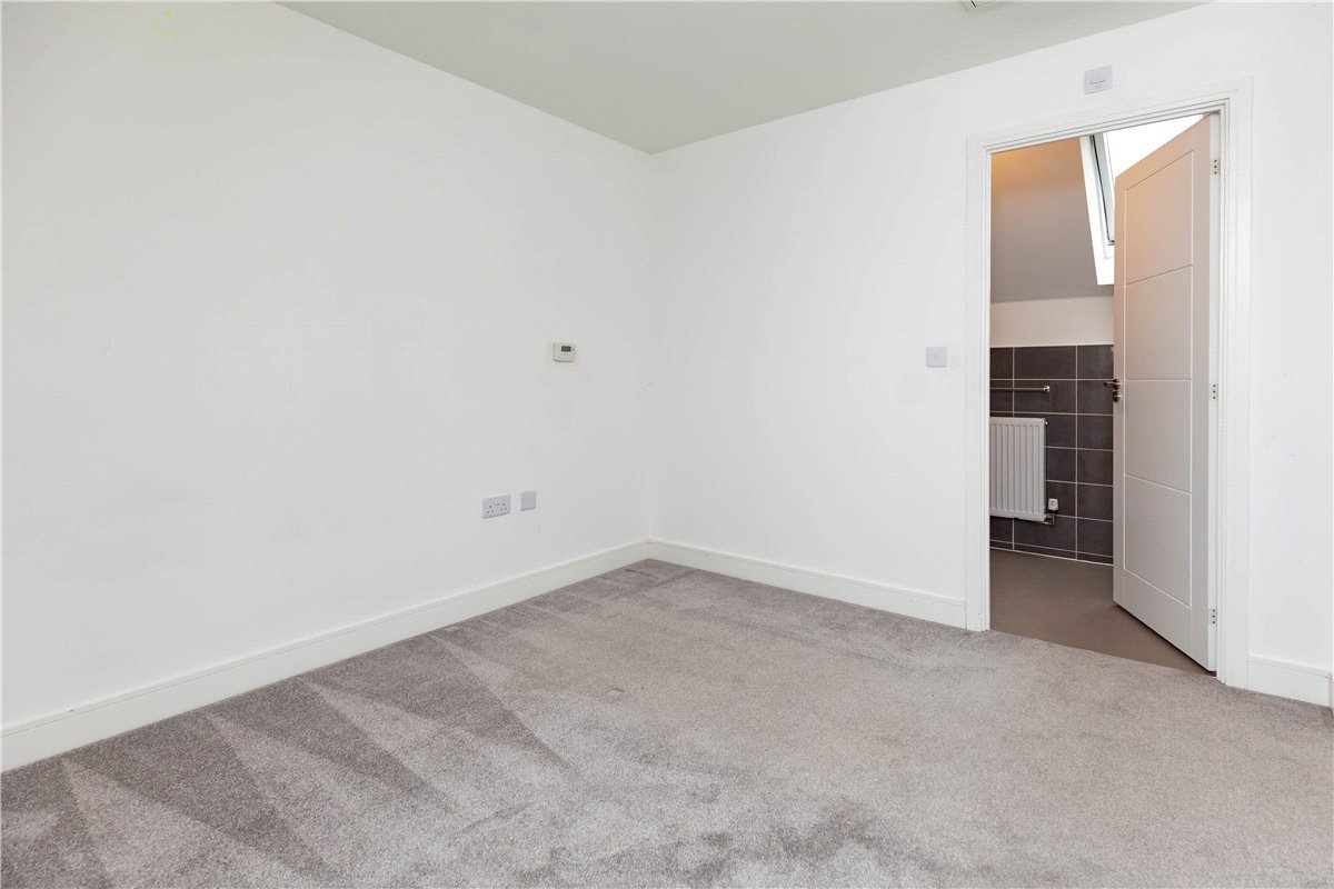 3 bedroom House, Wincanton Road, Bicester, OX26 - Let Agreed, Image 10