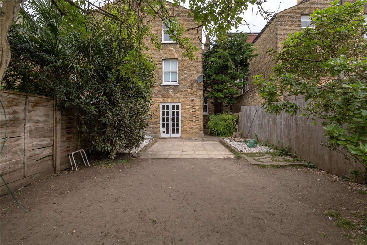 2 bedroom Flat, Cromford Road, London, SW18 - Sold, Image 1