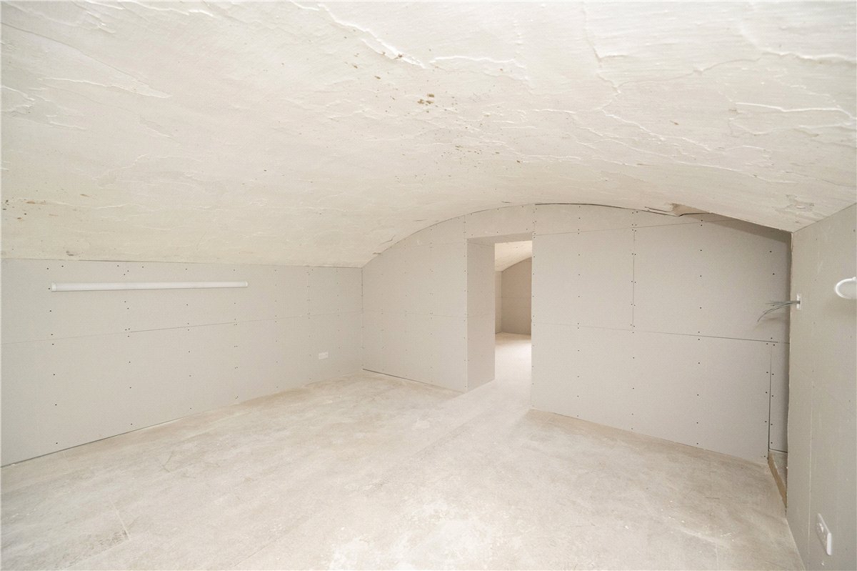 4 bedroom House, Follifoot Lane, Kirkby Overblow, HG3 - Available, Image 2
