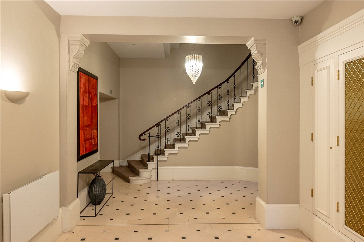 3 bedroom Flat, St. Leonards Place, York, YO1 - Available, Image 13