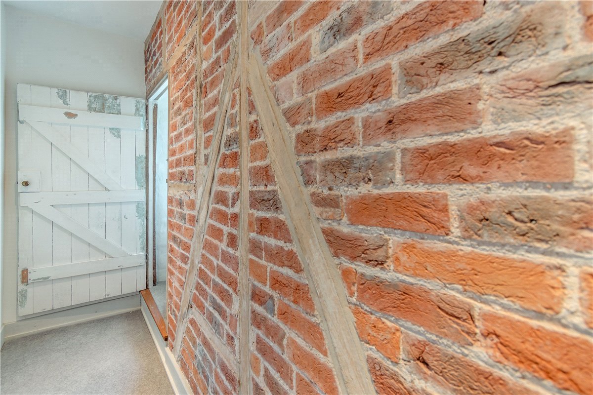 2 bedroom House, Park Lane, Twyford, SO21 - Available, Image 6