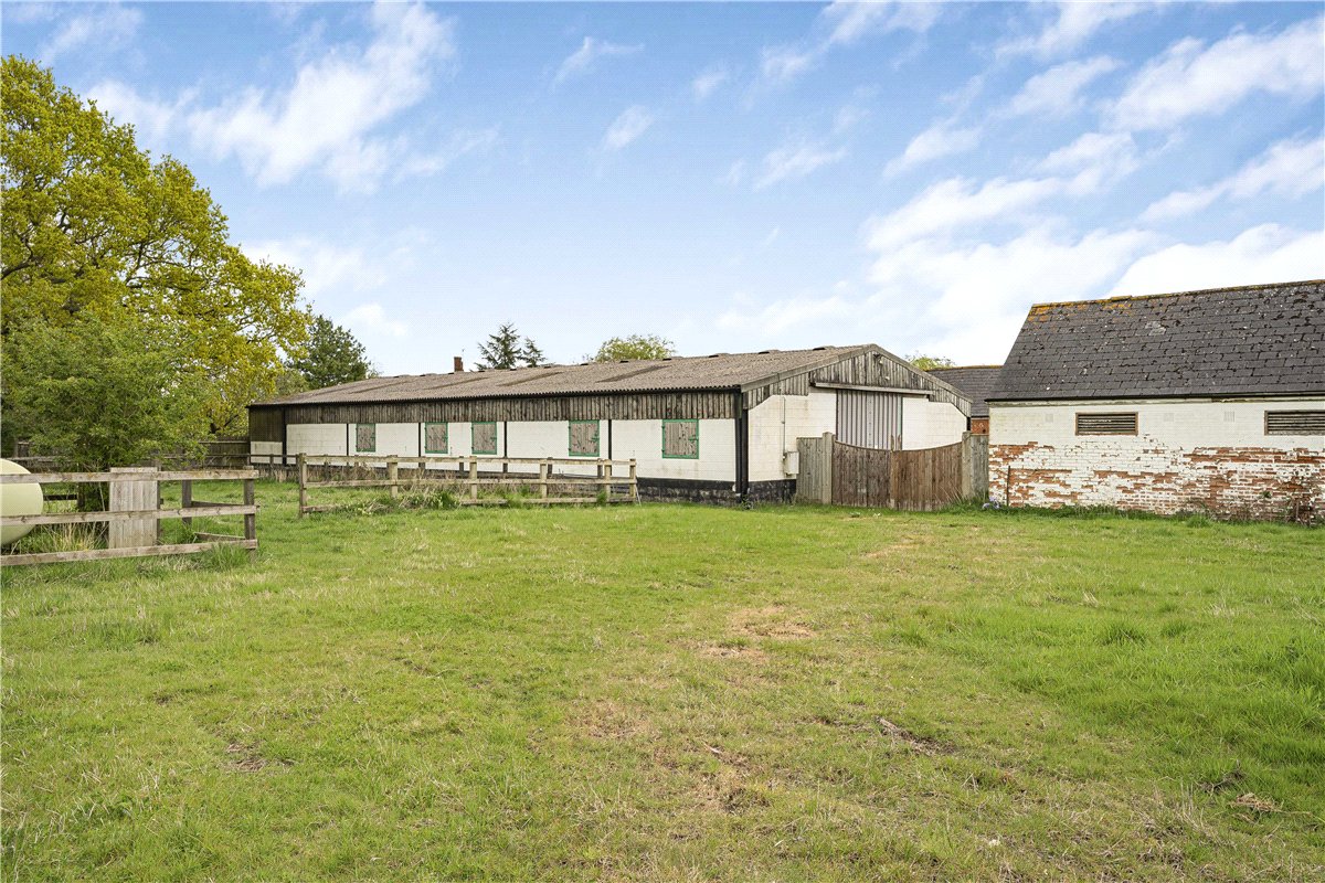 41  Country Estate, Mill Lane, Twyford, MK18 - Available, Image 52