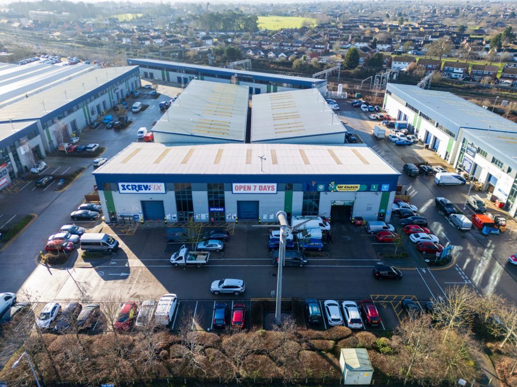 2588 Sq Ft, Goulds Close, Milton Keynes, MK1 - Available, Image 1