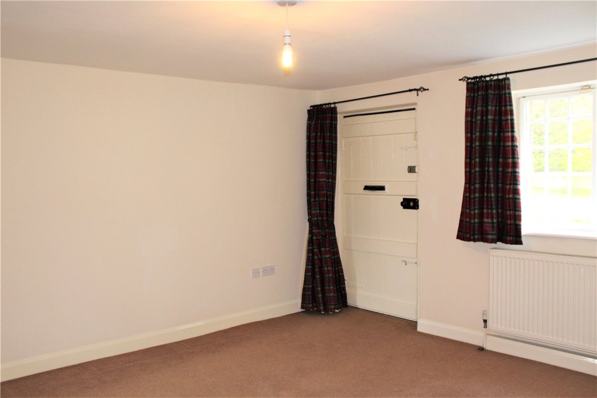 3 bedroom House, The Green, North Deighton, LS22 - , Image 3