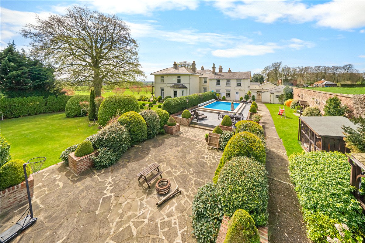 18 bedroom House, Wold Road, Nafferton, YO25 - Available, Image 5