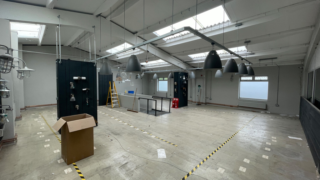 14887 to 30298 Sq Ft, Units 1 - 2 Carterton Industrial Estate, Carterton, OX18 - Available, Image 1