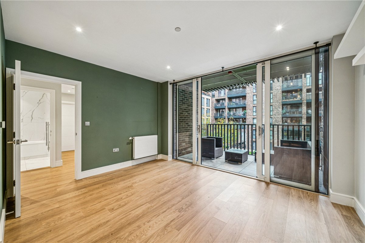 2 bedroom Flat, Wimbledon Grounds, London, SW17 - Available, Image 9
