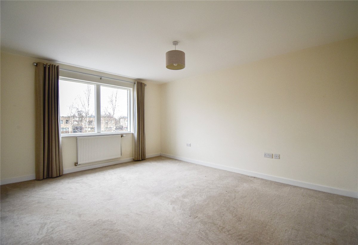 4 bedroom House, Harvest Road, Trumpington, CB2 - Let Agreed, Image 8