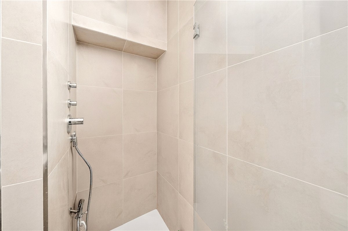 4 bedroom Maisonette, Harrington Gardens, South Kensington, SW7 - Available, Image 15