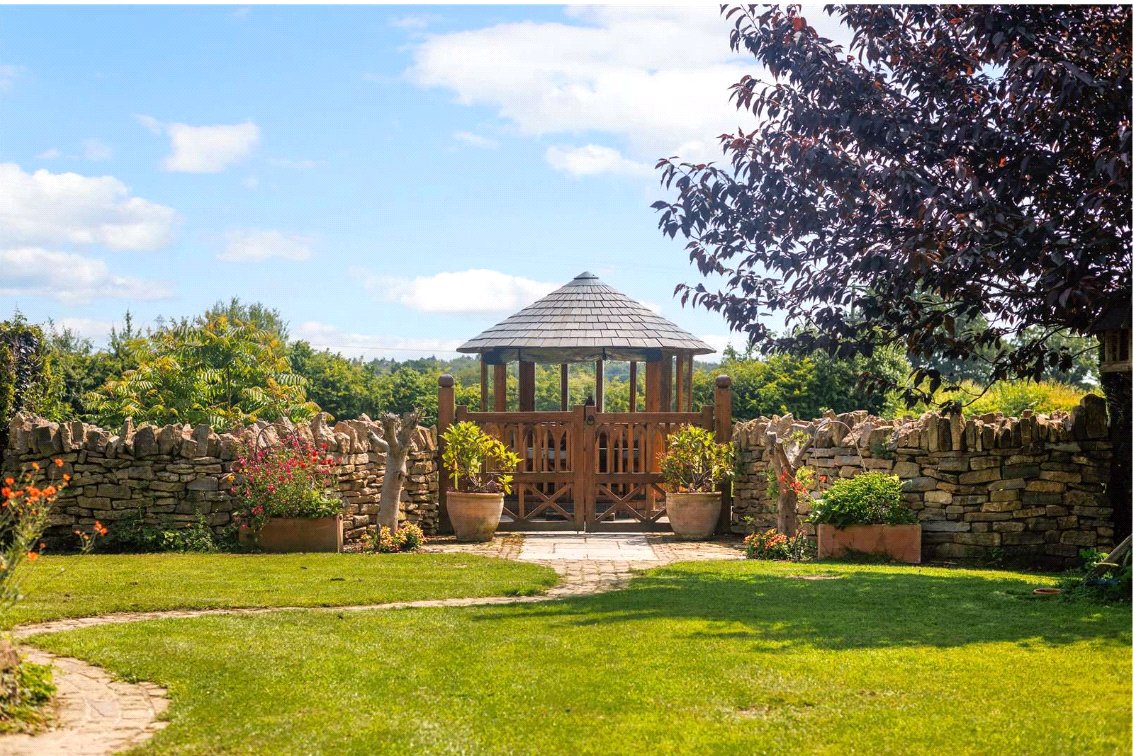 4 bedroom House, Pall Mall, Burbage, SN8 - Available, Image 22